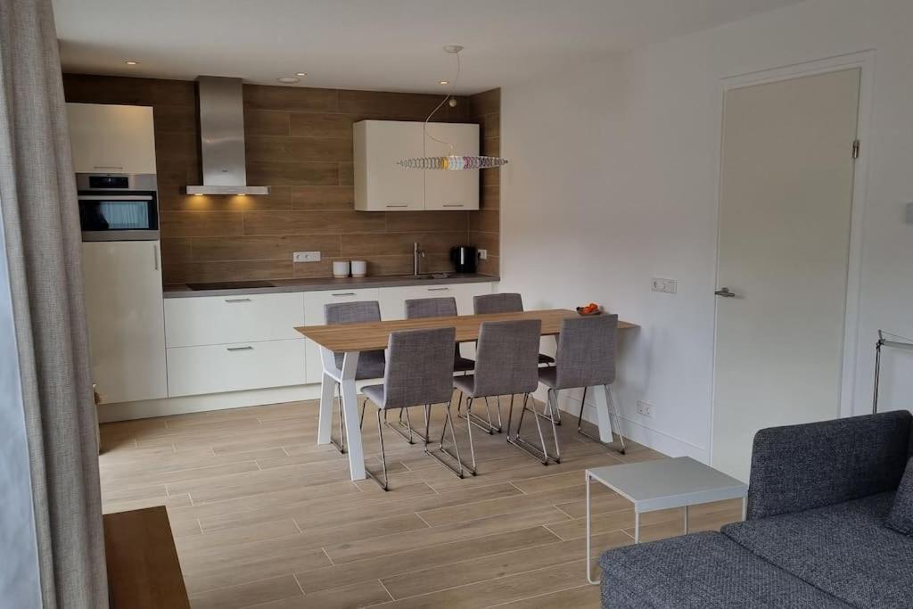 Vakantiewoning 1 Aan Zee, 400 Meter Van Het Strand Zoutelande Ngoại thất bức ảnh